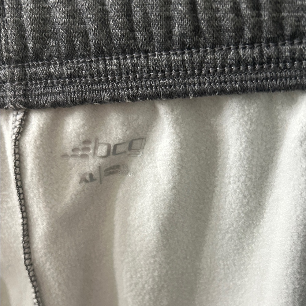 bcg Dark Gray Men's Jogger Sweatpants with Zip Pocket - Picture 4 of 4